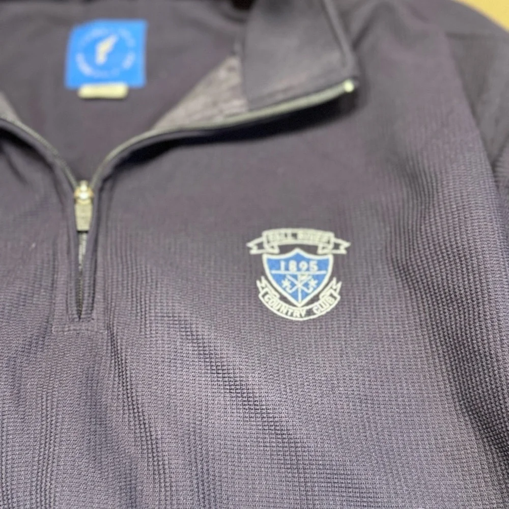Vintage Navy Golf Windbreaker Jacket for All-Weather Comfort